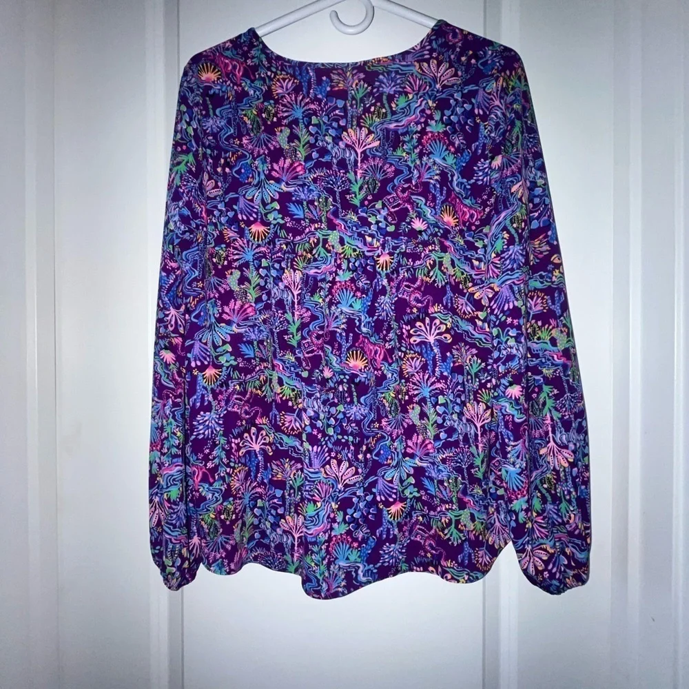 Lilly Pulitzer women’s long sleeve tunic - Picture 2 of 4